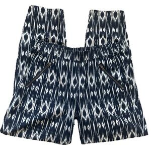Athleta Navy/White Ikat Reflection Aspire Pants 8 | Travel Athleisure Casual